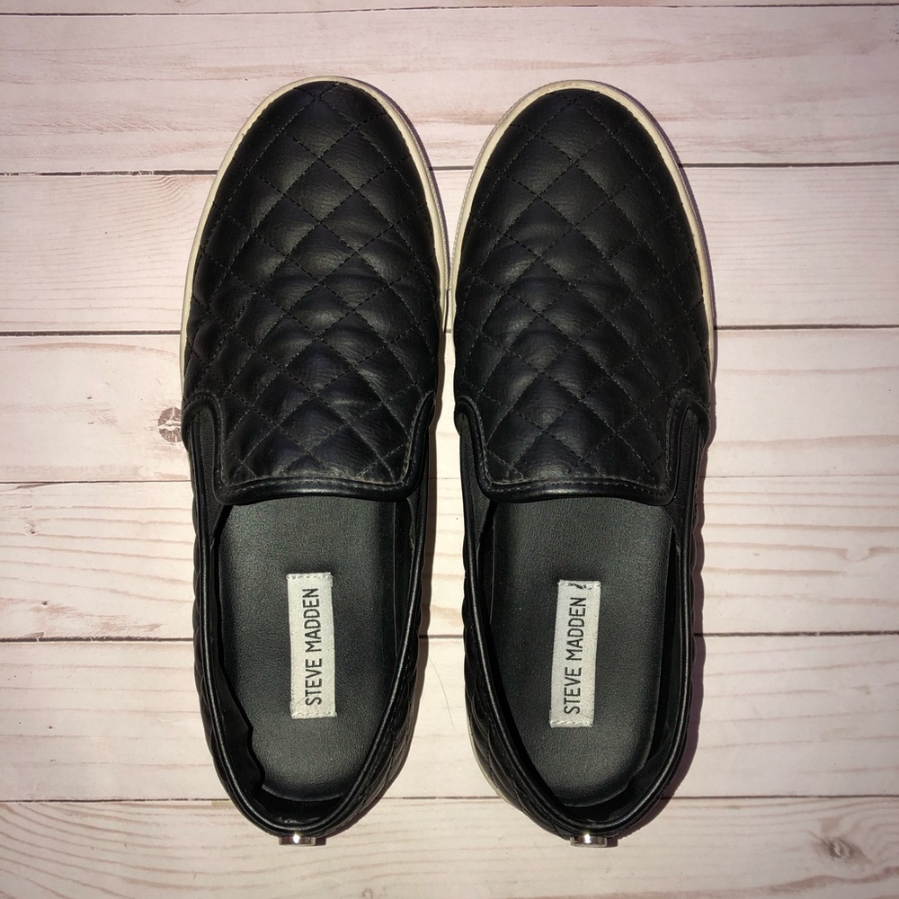 Steve Madden Ecentrcq slip on sneaker